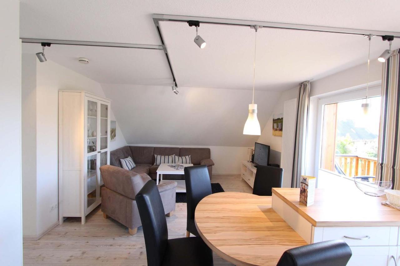 Haus Heckenrose Whg 2 Og Apartman Kellenhusen Kültér fotó