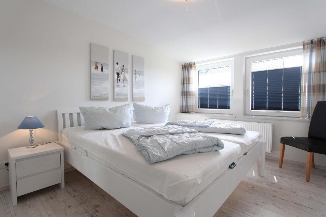 Haus Heckenrose Whg 2 Og Apartman Kellenhusen Kültér fotó
